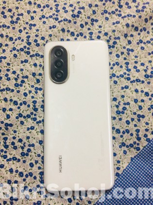 Huawei nova y70